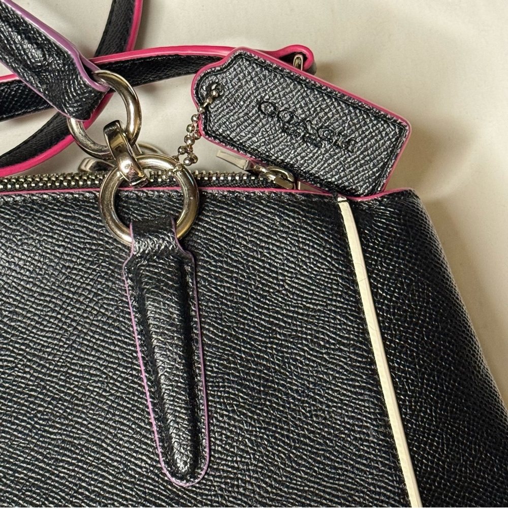 Coach Christie Carryall Satchel Small Black/Pink/White Edging w/Hangtag - Picture 3 of 13